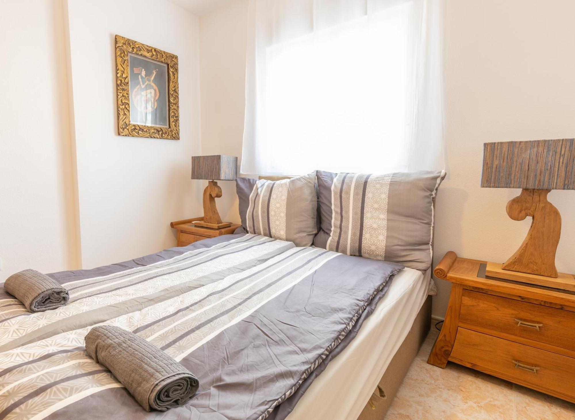 Apartamento Hola Torrevieja Exterior foto