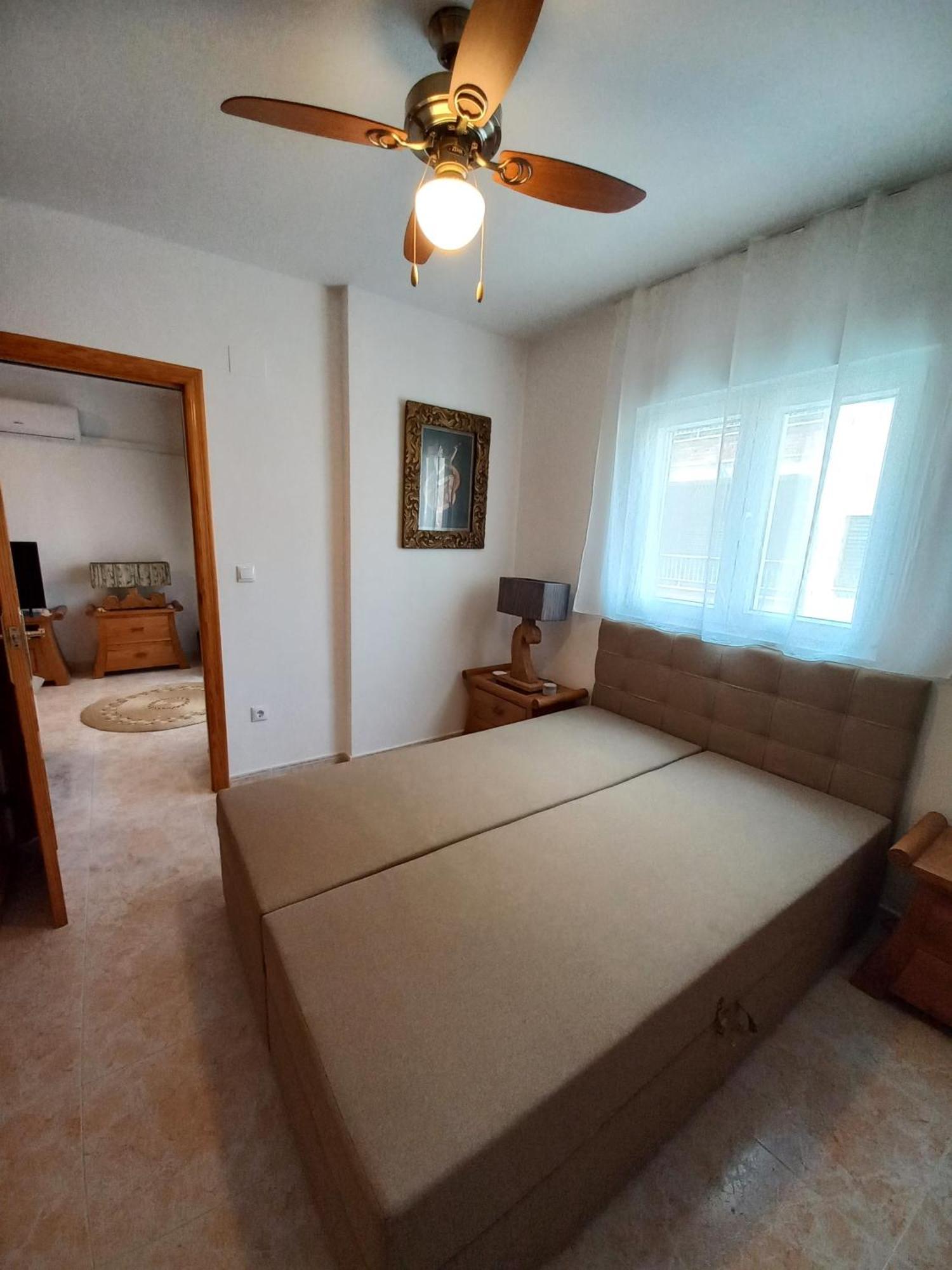 Apartamento Hola Torrevieja Exterior foto